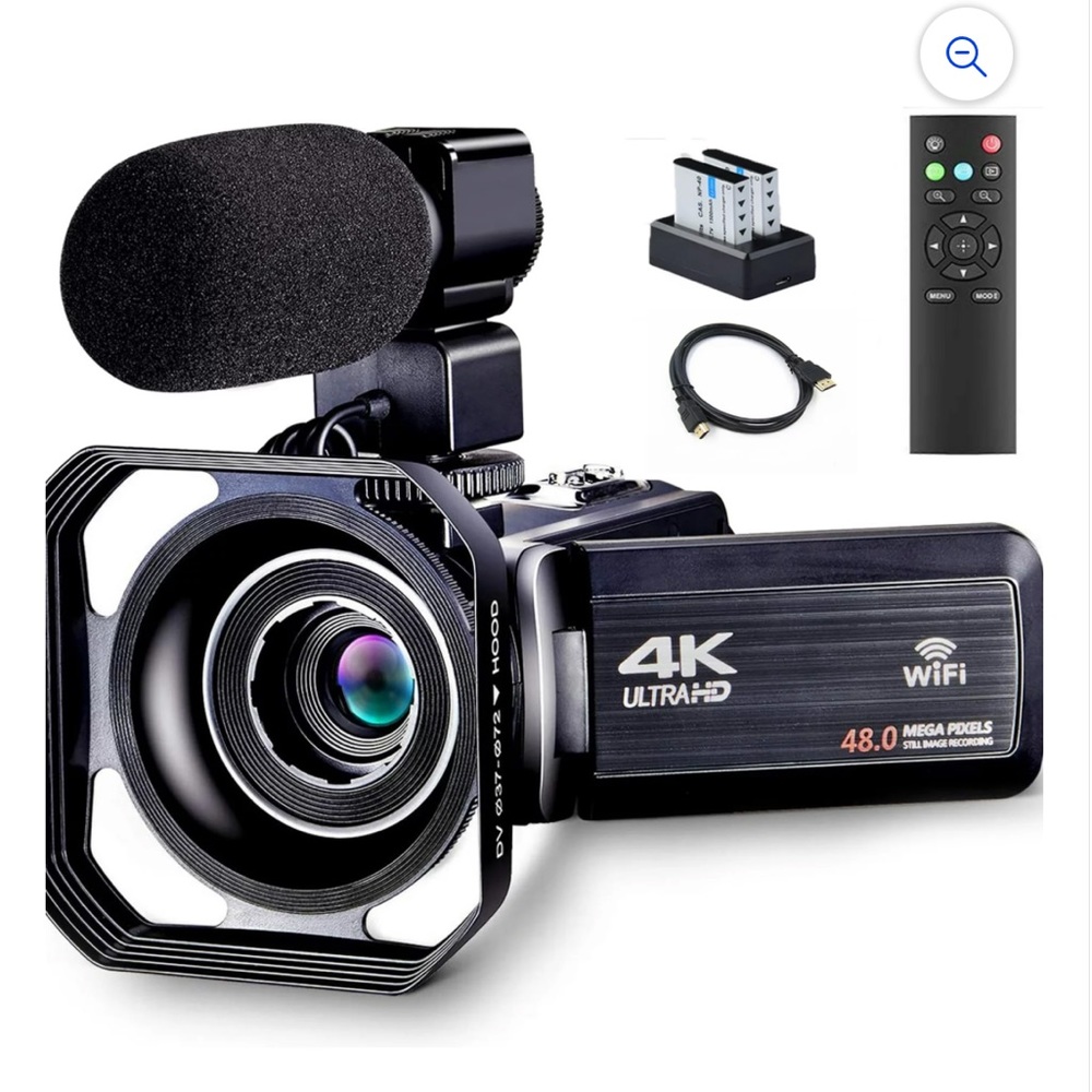 DVC digital video camcorder 4K with all the attachments